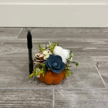 Load image into Gallery viewer, Mini Floral Pumpkin - Blue and Natural
