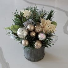 Load image into Gallery viewer, Christmas Wonder: Sola Wood Flowers Arrangements &amp; Centerpieces
