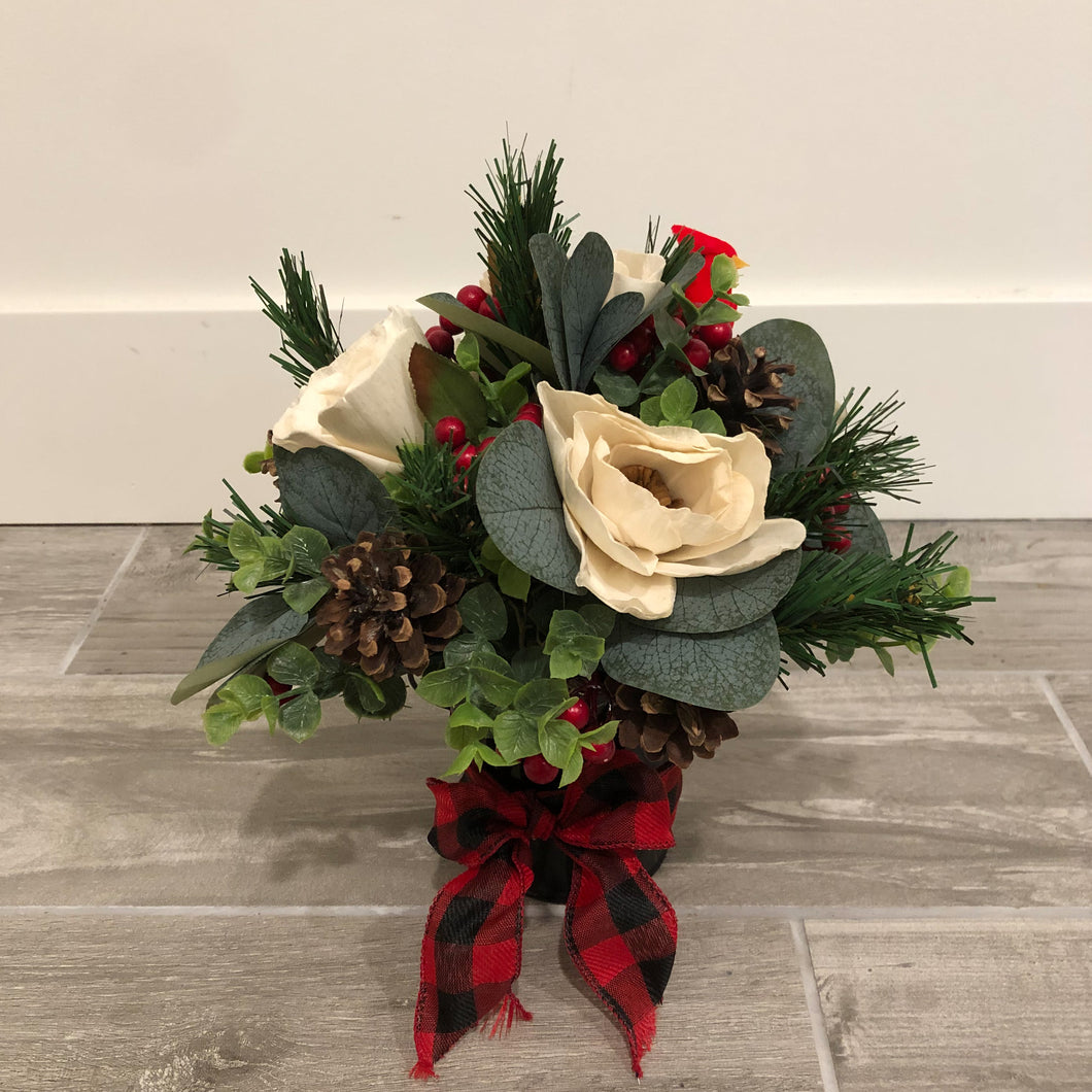 Cardinal Christmas: Sola Wood Flowers Arrangements & Centerpieces